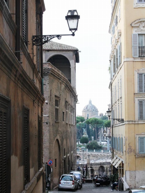 Roman Forum Holiday Fori image 6